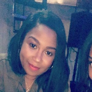 Meet your Posher, Camille